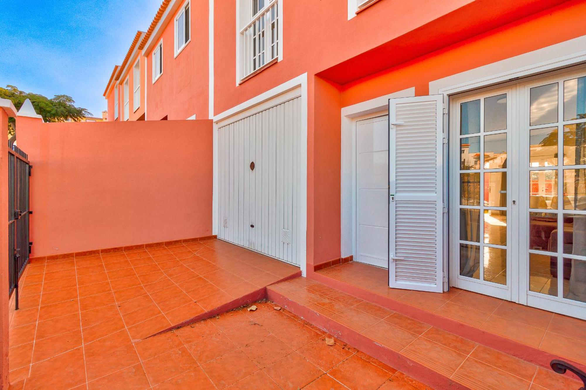 Bonita Casa Nina Con Jacuzzi By Paramount Holidays Playa de San Juan  Exteriér fotografie
